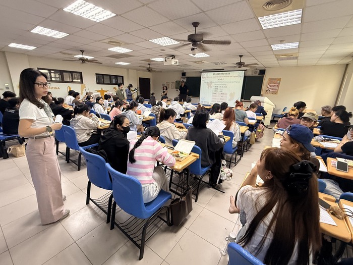 國際長與國際專修部有約圖片