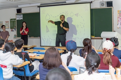 國際專修部大學銜接座談會圖片
